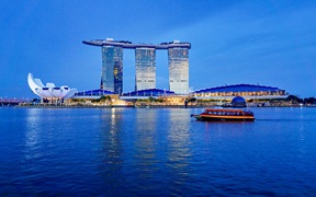 新加坡旅游景点英语名，新加坡著名的旅游景点？